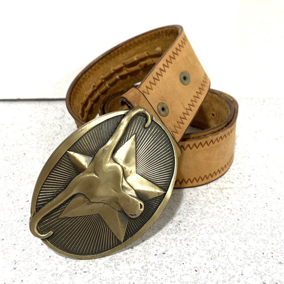 Award Design Metals Buckle Goldtone Longhorn & Star on Woven Tan Leather Belt - Picture 1 of 10